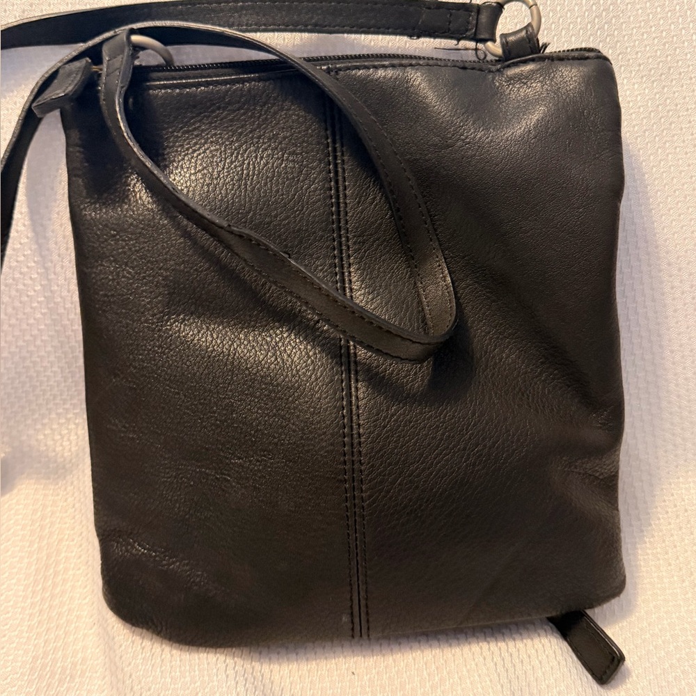 Classic Black Leather Crossbody Bag Fossil
